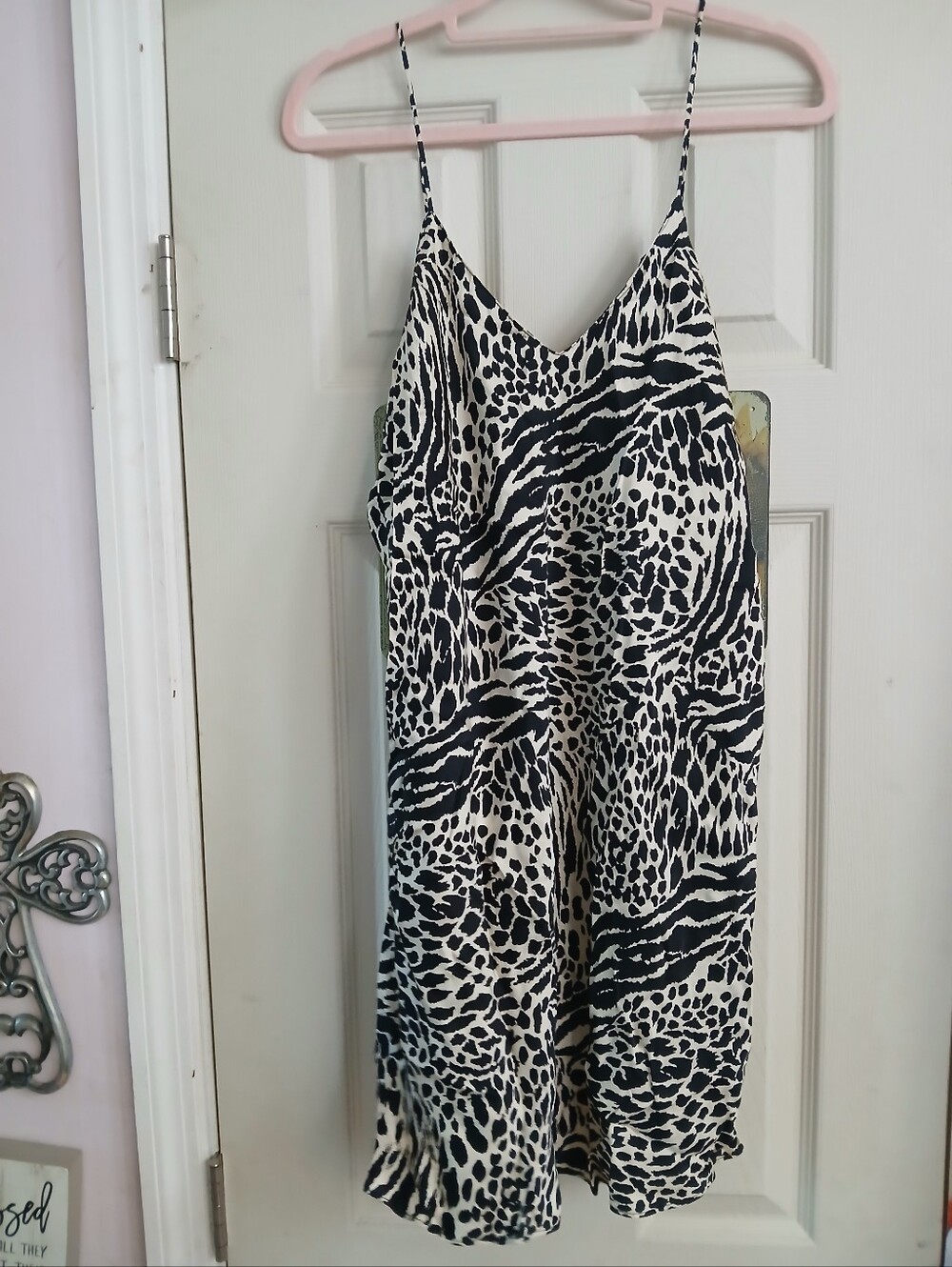 Vintage Gold Label Victoria’s Secret Medium Slip Dress Babydoll 100% Silk Animal